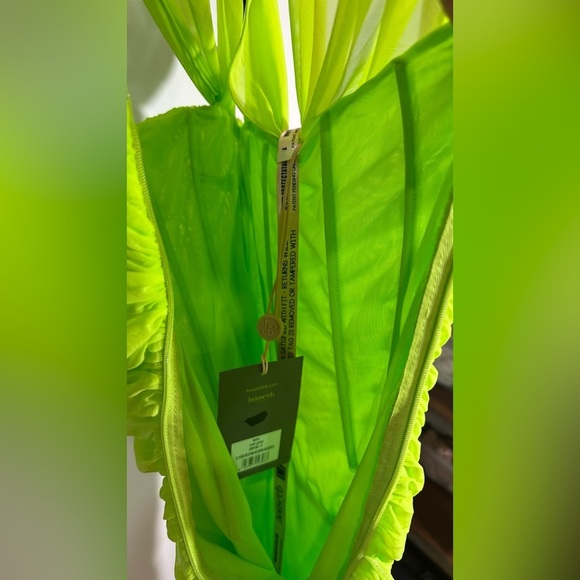 NWT House of CB Adrie Neon Green Gathered Mini Dress Small - Picture 7 of 16